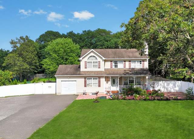 Property at 6 13th St, Selden, NY 11784, 4 beds, 2.5 baths