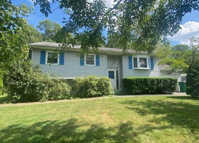 Property at 187 Riverview Dr, Fishkill, NY 12524, 4 beds, 2 baths