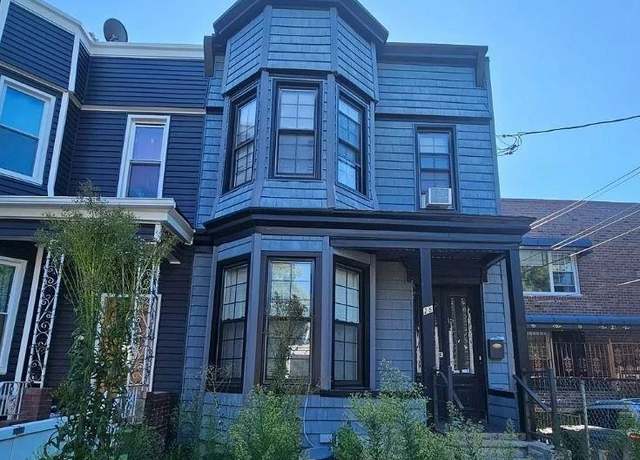 Property at 28 Logan St, Brooklyn, NY 11208, 5 beds, 3 baths