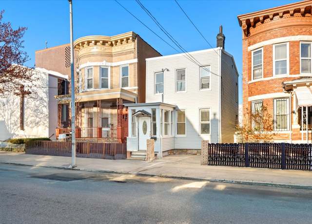 Property at 117 Highland Pl, Brooklyn, NY 11208, 2 beds, 2 baths