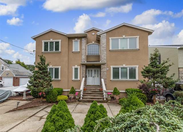 Property at 102 Davison Ave, Oceanside, NY 11572, 4 beds, 2.5 baths