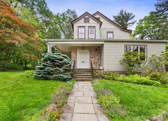 Property at 46 Walnut St, Pleasantville, NY 10570, 3 beds, 1.5 baths