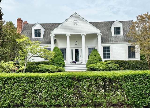 Property at 2850 Reeve Rd, Mattituck, NY 11952, 4 beds, 3 baths