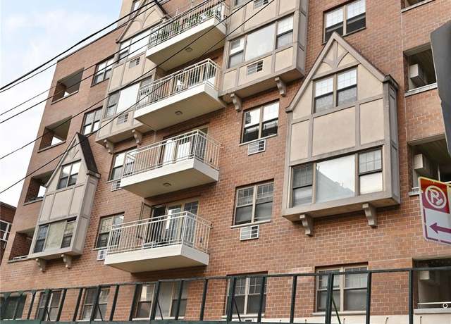 Property at 83-75 117th St Unit 5C, Richmond Hill, NY 11418, 1 bed, 1 bath