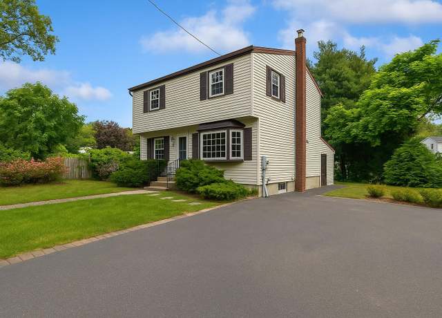Property at 187 Horseblock Rd, Farmingville, NY 11738, 4 beds, 2 baths