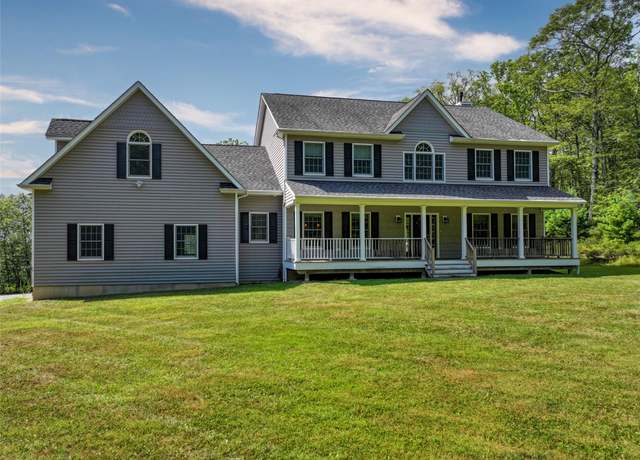Property at 294 Shawanga Lodge Rd, Bloomingburg, NY 12721, 3 beds, 2.5 baths