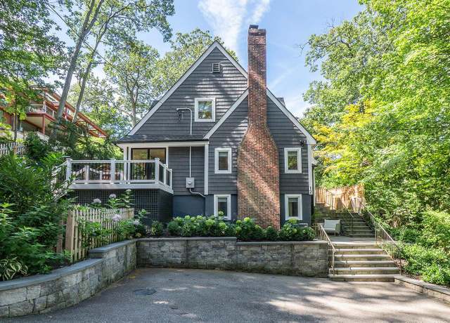 Property at 12 Winding Way, Sea Cliff, NY 11579, 3 beds, 3 baths