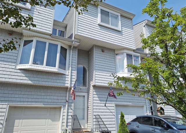 Property at 110F Dinsmore St Unit 110F, Staten Island, NY 10314, 3 beds, 3.5 baths