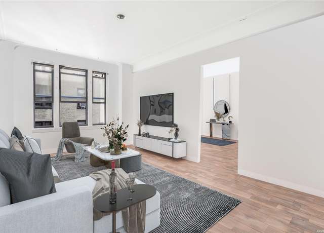 Property at 221 W 82nd St Unit 7B, New York (manhattan), NY 10024, 1 bed, 1.5 baths