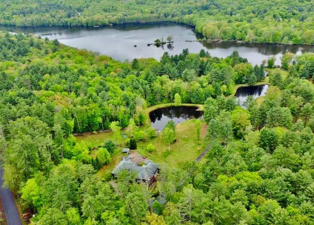 Property at 935 Starlight Rd, Monticello, NY 12701, 5 beds, 6 baths