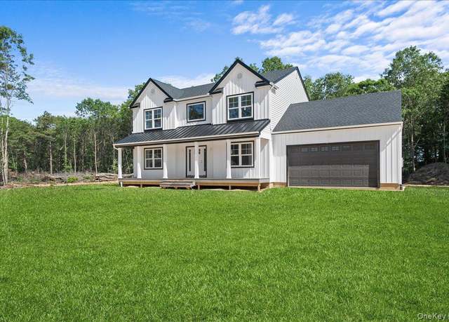 Property at 11 Fourth Ave, Centereach, NY 11720, 4 beds, 2.5 baths