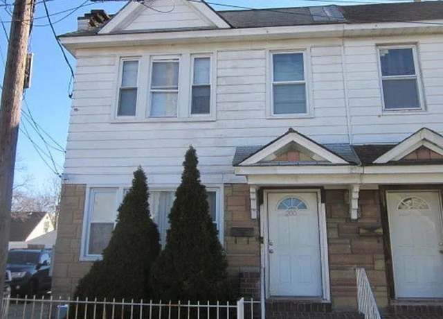 Property at 200 Waldorf Ave, Elmont, NY 11003, 4 beds, 2 baths