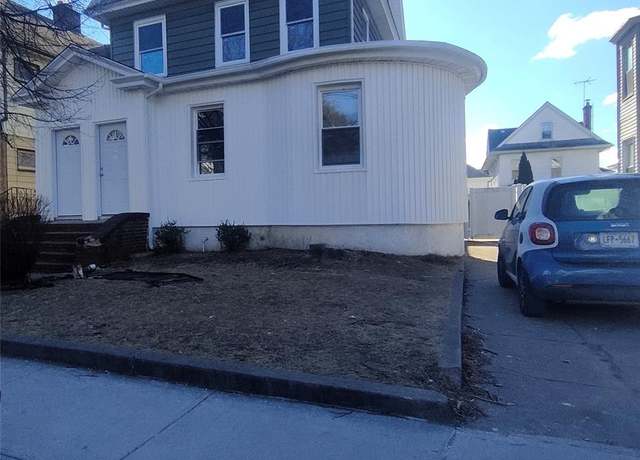 Property at 94-20 85th Rd, Woodhaven, NY 11421, 7 beds, 3 baths