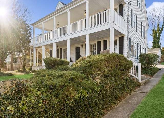 Property at 54 Ellis Ave, Northport, NY 11768, 6 beds, 2.5 baths