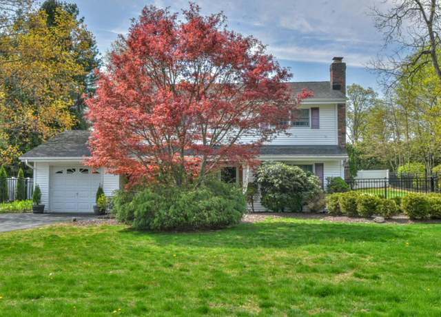 Property at 6 Kohler Ct, Congers, NY 10920, 4 beds, 2 baths