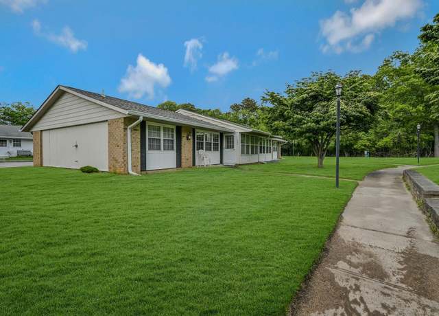 Property at 374 #A Woodbridge Dr Unit A, Ridge, NY 11961, 2 beds, 1 bath
