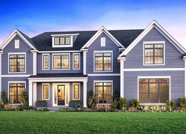 Property at 12 Sienna Ct, Dix Hills, NY 11746, 4 beds, 4.5 baths