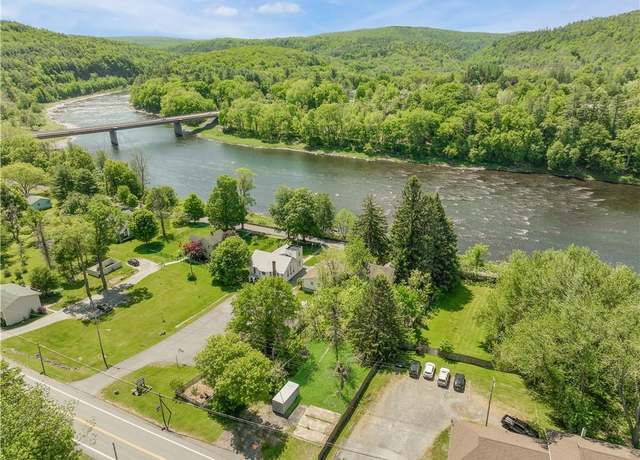 Property at 3409 State Route 97, Barryville, NY 12719, 3 beds, 1.5 baths