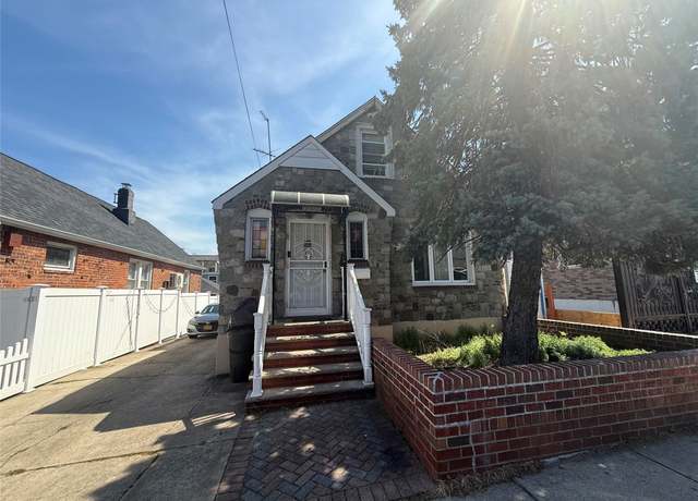 Property at 77-29 80th St, Glendale, NY 11385, 3 beds, 2 baths