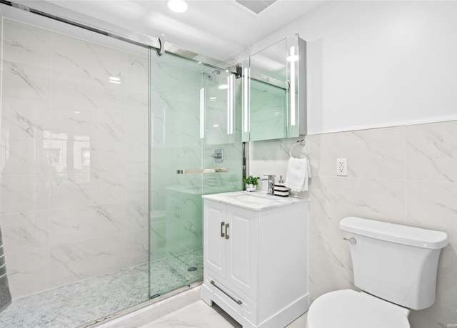 Property at 42-80 Main St Unit 3D, Flushing, NY 11355, 2 beds, 2 baths