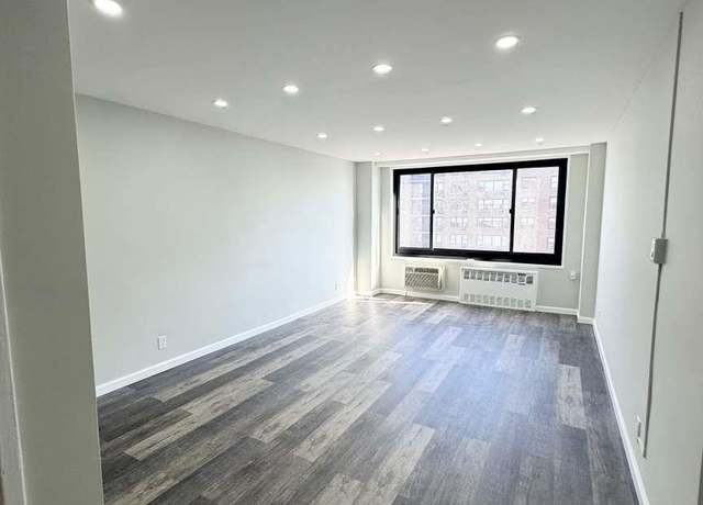 Property at 195 Willoughby Ave #1110, Brooklyn, NY 11205, 1 bed, 1 bath