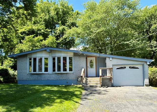 Property at 123 Helene Rd, Valley Cottage, NY 10989, 3 beds, 1 bath