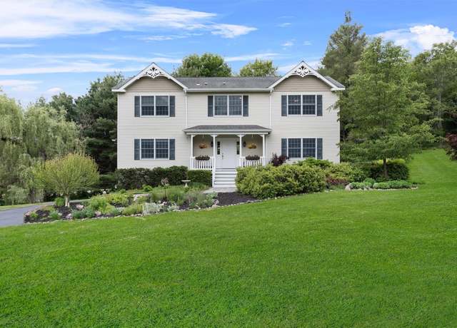 Property at 1 Bray Farm Ln, Wappingers Falls, NY 12590, 4 beds, 3.5 baths