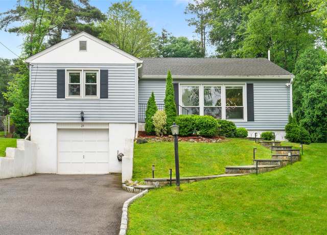 Property at 23 Tewkesbury Rd, Scarsdale, NY 10583, 3 beds, 2 baths