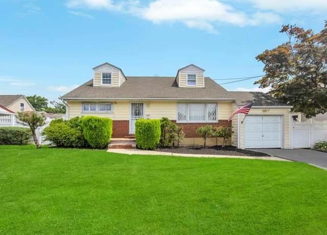 Property at 890 Polk Ave, Franklin Square, NY 11010, 4 beds, 2 baths