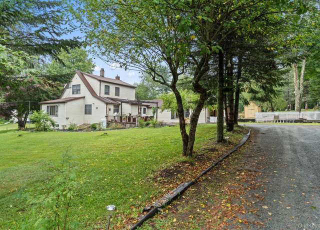 Property at 568 Old Liberty Rd, Monticello, NY 12701, 4 beds, 2 baths