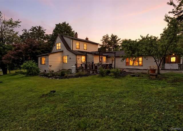 Property at 568 Old Liberty Rd, Monticello, NY 12701, 4 beds, 2 baths