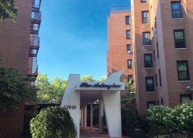 Property at 139-15 83 Ave #312, Briarwood, NY 11435, 1 bed, 1 bath