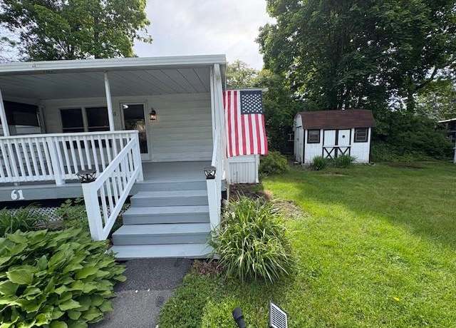 Property at 179 Van Wagner Rd #61, Poughkeepsie, NY 12603, 2 beds, 1 bath