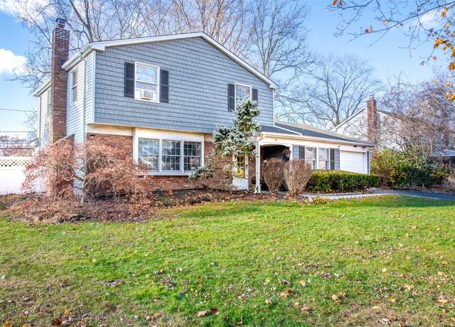 Property at 8 Tinder Ln, Lake Grove, NY 11755, 3 beds, 2.5 baths