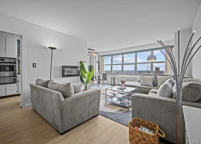 Property at 555 Kappock St Unit 26U, Bronx, NY 10463, 1 bed, 1 bath