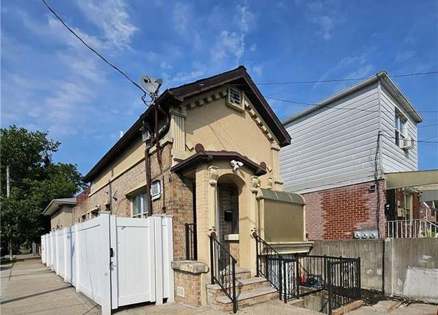 Property at 257 Bay 40th St, Brooklyn, NY 11214, 3 beds, 1 bath