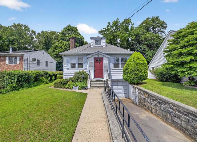 Property at 42 Homewood Ave, Yonkers, NY 10701, 2 beds, 1 bath