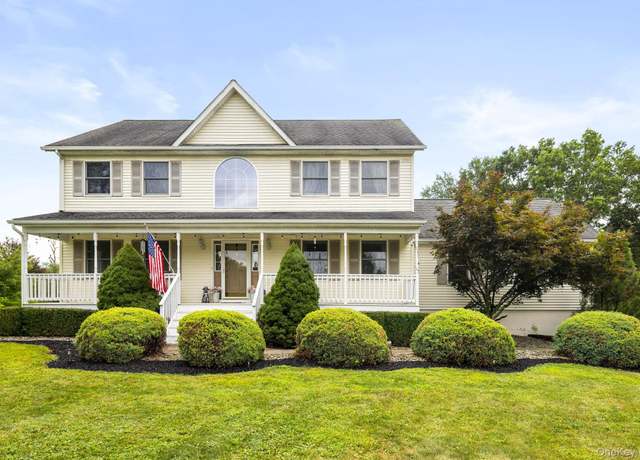 Property at 3 Natchu Ct, Salisbury Mills, NY 12577, 4 beds, 4 baths