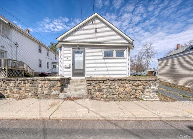 Property at 311 Tower Ave, Maybrook, NY 12543, 2 beds, 1 bath