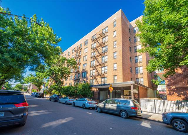 Property at 53-11 90 St Unit 1F, Elmhurst, NY 11373, 2 beds, 1 bath