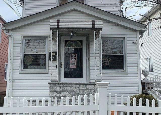 Property at 166-05 144 Ave, Jamaica, NY 11434, 3 beds, 2 baths