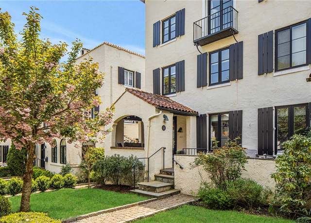 Property at 11 Park Avenue Ter, Bronxville, NY 10708, 4 beds, 2.5 baths