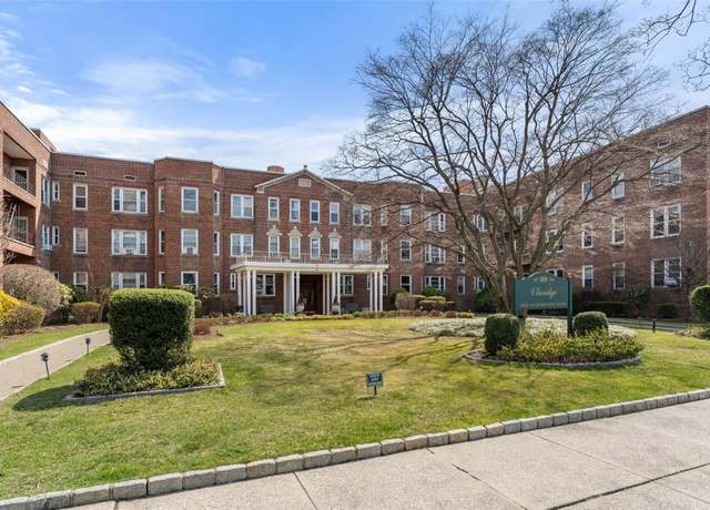 Property at 101 Old Mamaroneck Rd Unit 2B7, White Plains, NY 10605, 2 beds, 2 baths