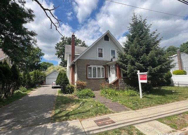 Property at 1420 Grand Ave, North Baldwin, NY 11510, 5 beds, 2 baths
