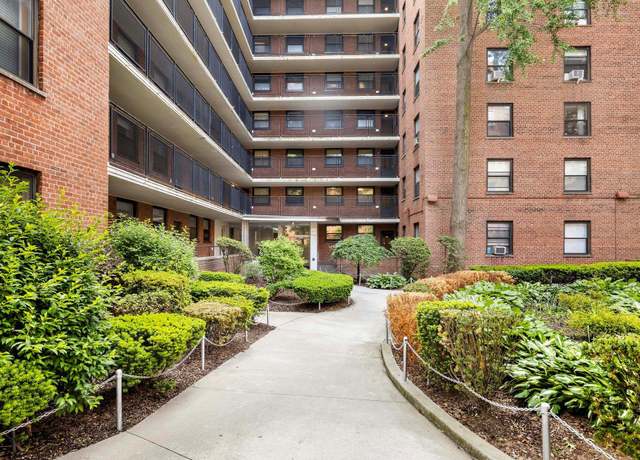 Property at 3511 85 St Unit 2C, Jackson Heights, NY 11372, 1 bed, 1 bath