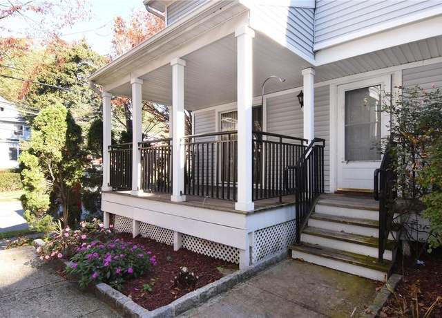 Property at 50 Cross St Unit A5, Bronxville, NY 10708, 3 beds, 2.5 baths