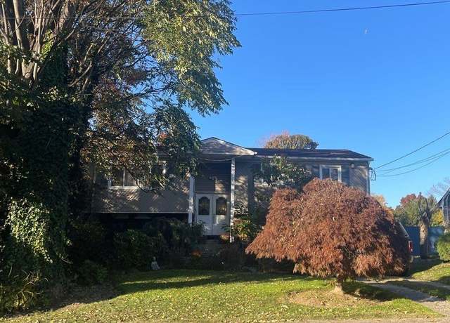 Property at 350 N Coventry Rd N, West Hempstead, NY 11552, 3 beds, 2 baths
