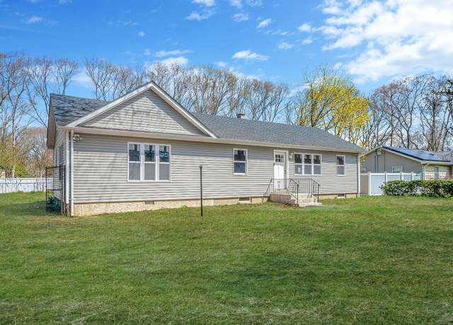 Property at 17 Madeline Rd, Ridge, NY 11961, 3 beds, 3 baths