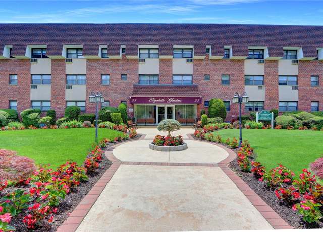 Property at 25 Elizabeth St Unit 1P, Farmingdale, NY 11735, 1 bed, 1 bath