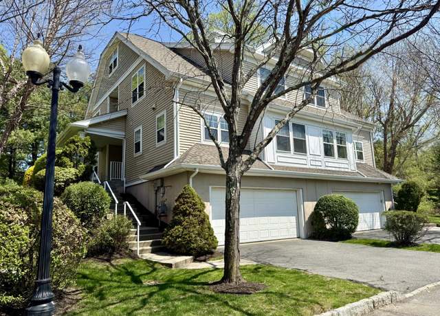 Property at 20 Roma Orchard Rd, Peekskill, NY 10566, 3 beds, 3 baths